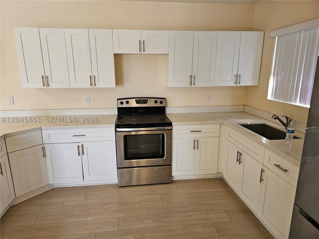 10455 Sw 179th St #1 - Photo 6 of 16