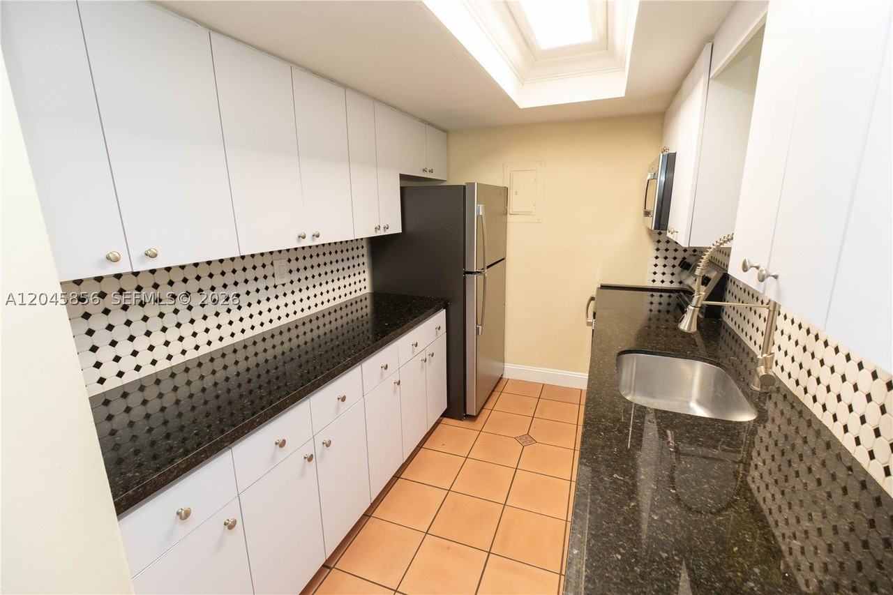 2945 Day Ave #2953 - Photo 3 of 11
