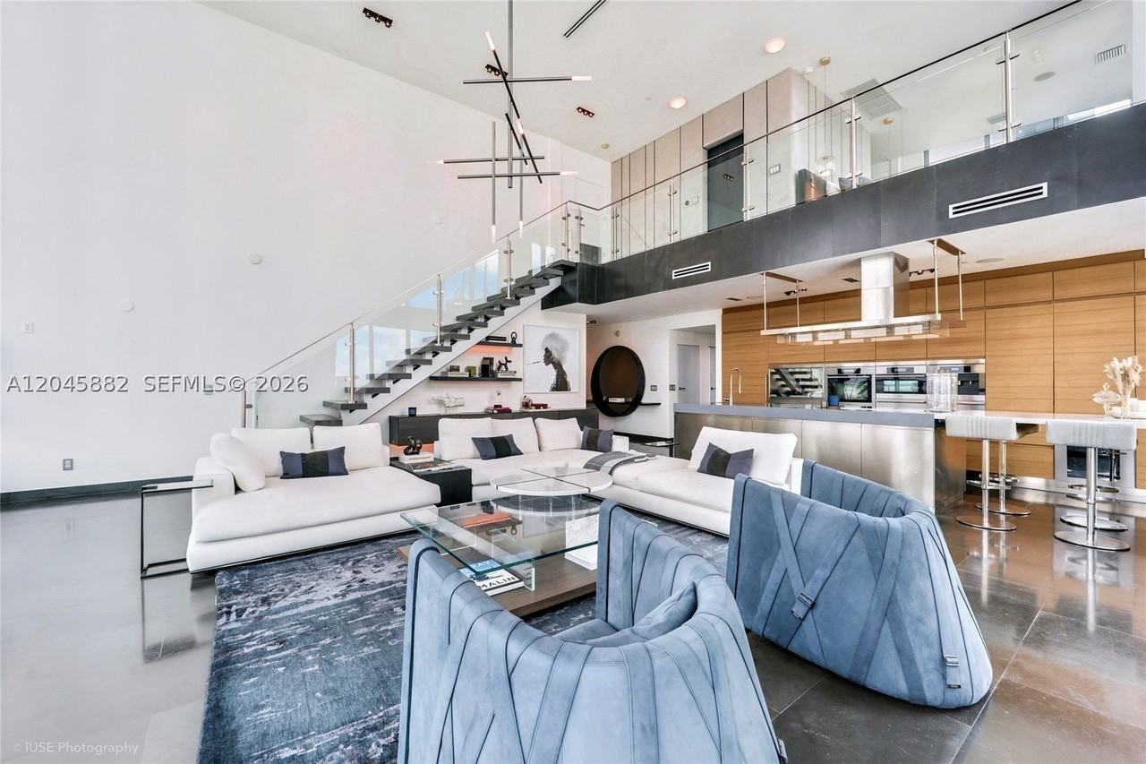 888 Biscayne Blvd #5112 - Photo 6 of 13