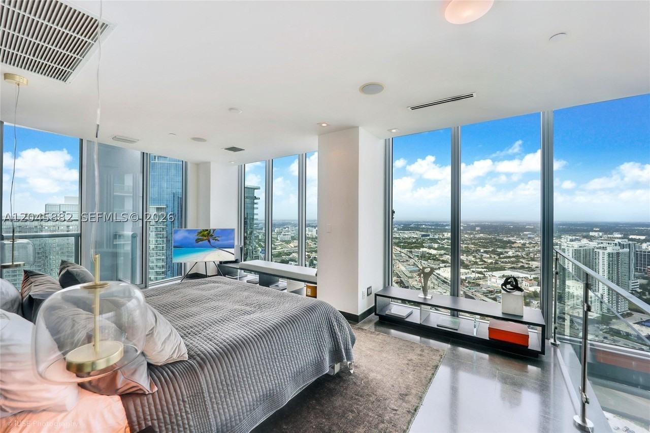 888 Biscayne Blvd #5112 - Photo 7 of 13