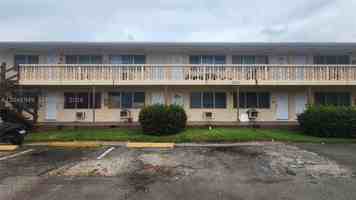 featured image of 280 Sw 11th Ave #5