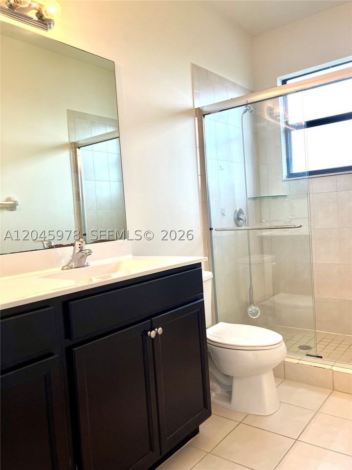 3797 Ne 2nd St - Photo 5 of 18