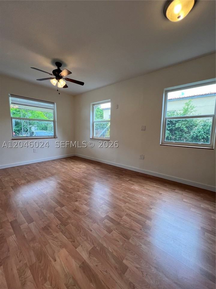4775 Sw 6th St #0 - Photo 5 of 16