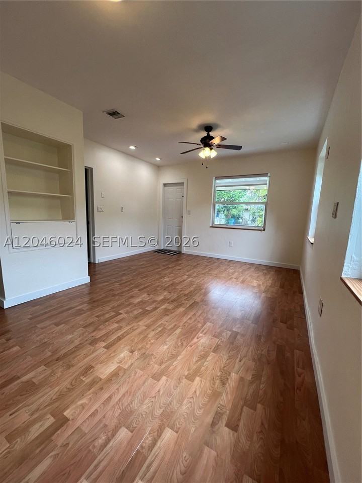 4775 Sw 6th St #0 - Photo 6 of 16