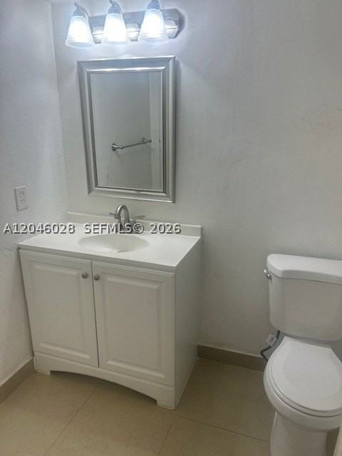 10395 N Kendall Dr #V4 - Photo 7 of 13