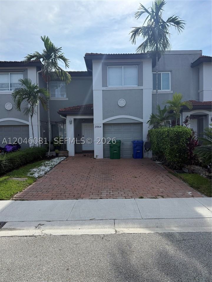 2864 Sw 129th Ave - Photo 3 of 14