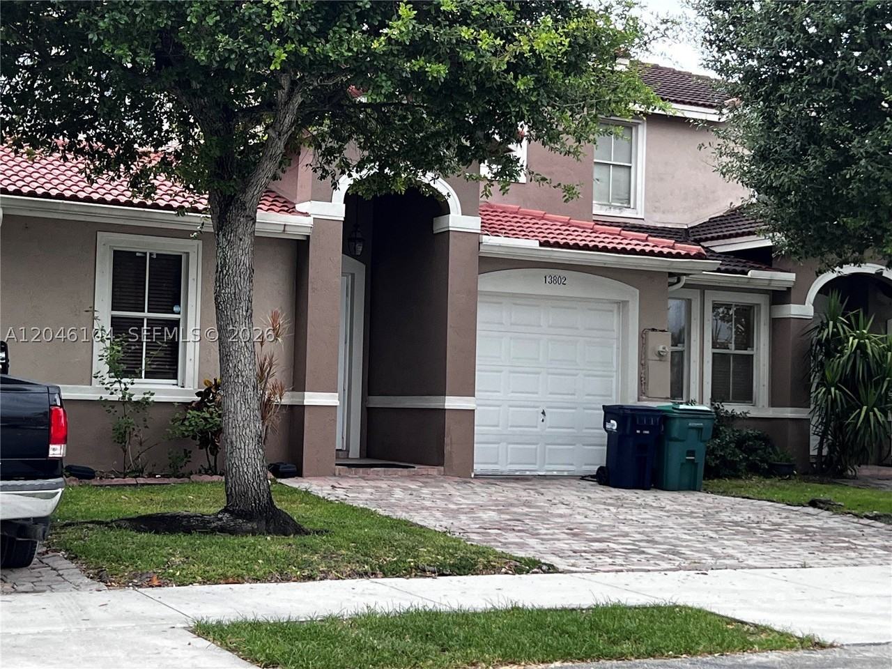 13802 Sw 276th St - Photo 2 of 23