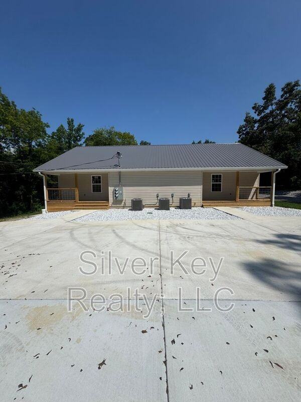 3180 Highwaynorth #A - Photo 7 of 25