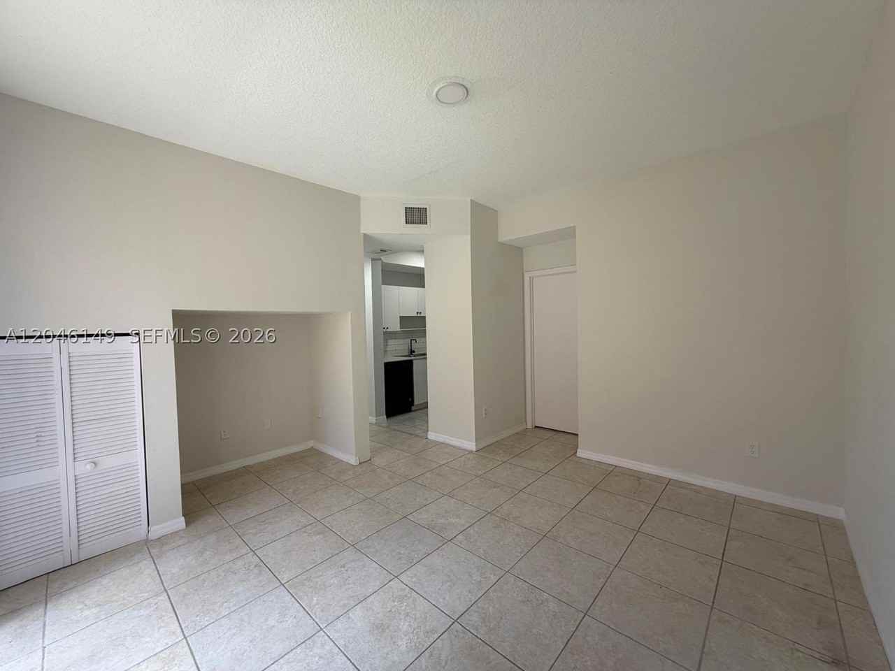 2201 Clipper Pl #5405 - Photo 2 of 26