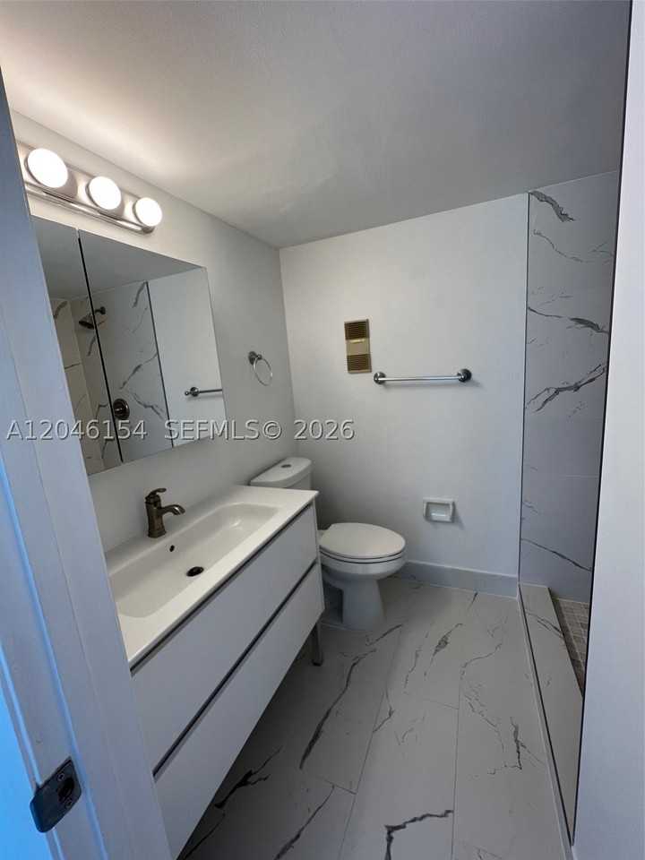 852 Ne 209th St #104-38 - Photo 7 of 12