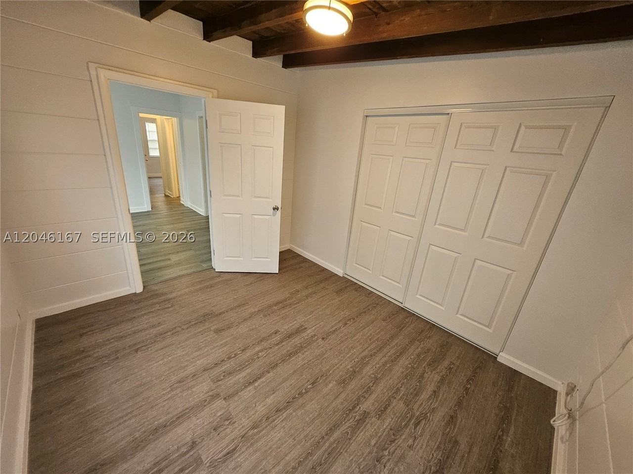 2121 Nw 28th St - Photo 7 of 13