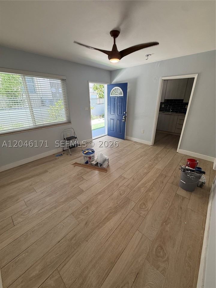 1450 Lenox Ave #5 - Photo 6 of 17