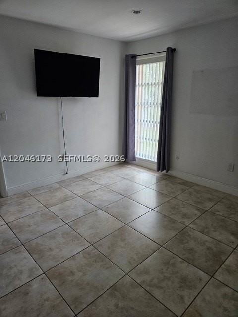 9483 Sw 76th St #N8 - Photo 2 of 5
