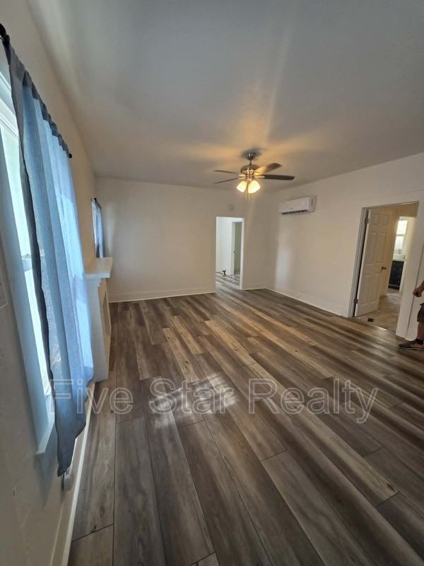 831 8th St - Photo 6 of 20