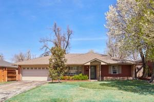 featured image of 1719 Westminster Pl