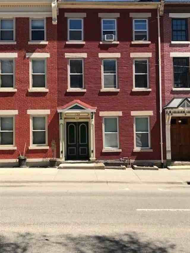 1124 Locust St #3 - Photo 2 of 3