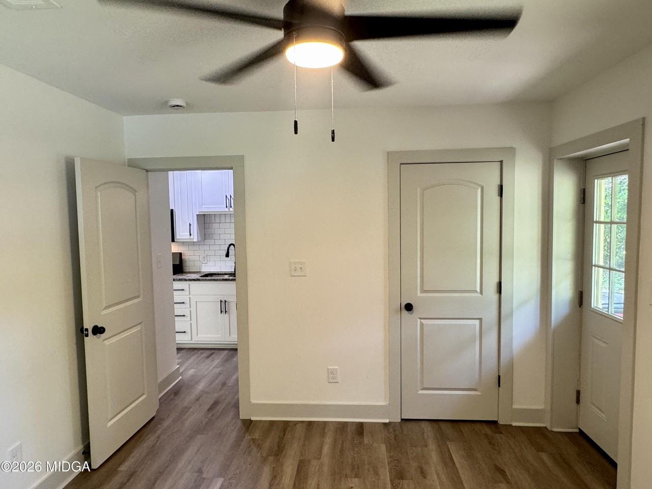 1473 Calhoun St - Photo 7 of 12