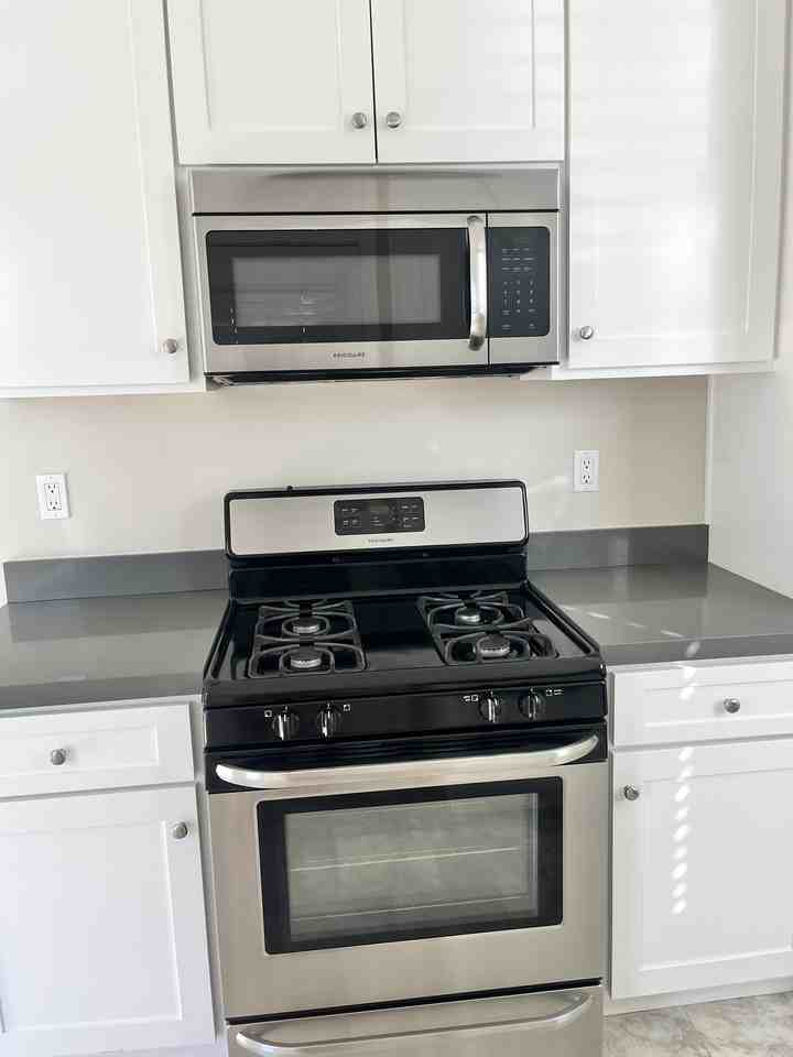 1443 W 157th St #2 - Photo 5 of 26