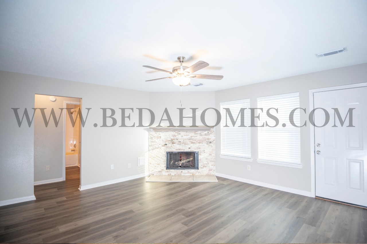 5365 Tallowwood Ter - Photo 4 of 19