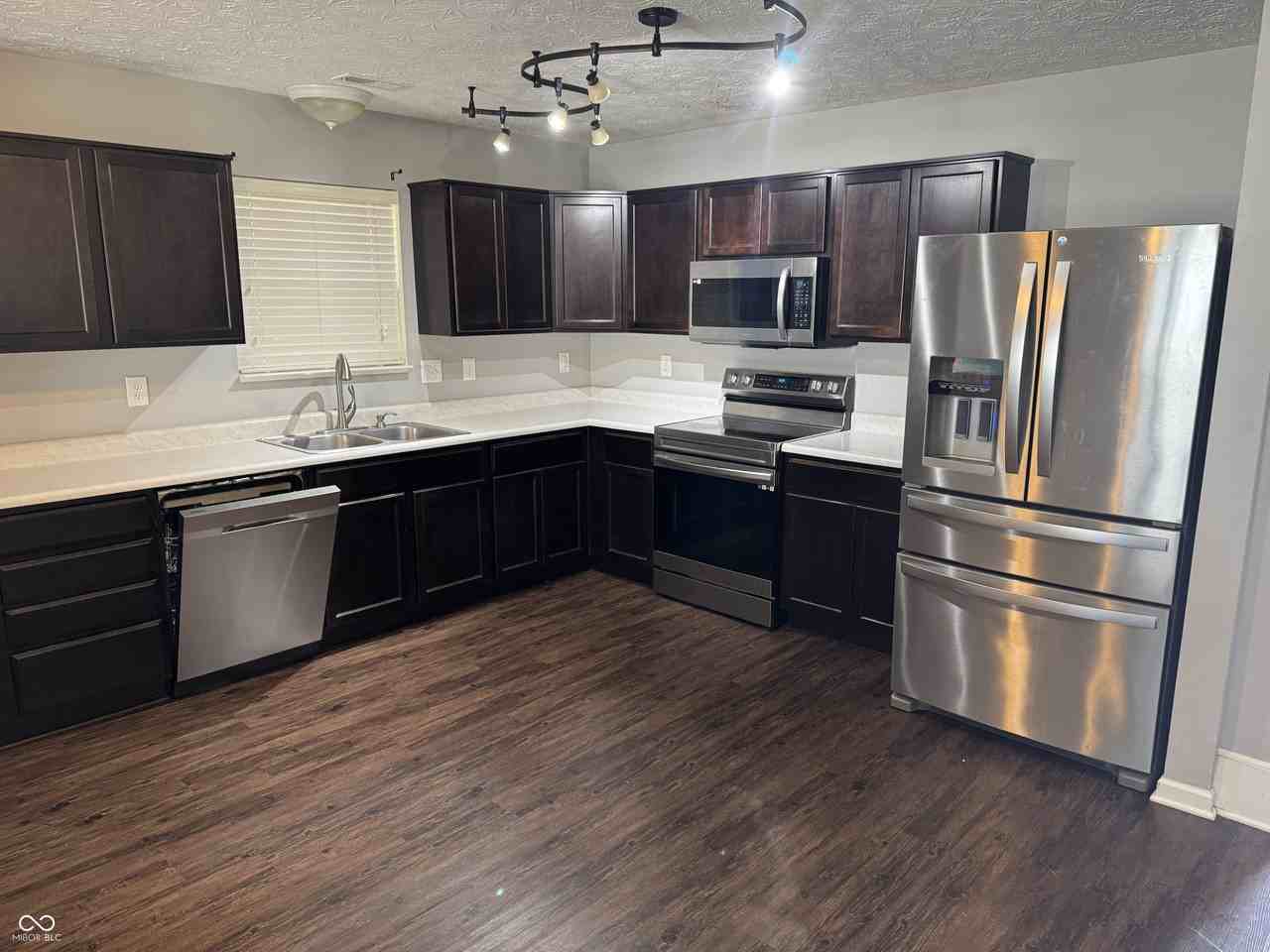 2584 Shadowbrook Trce - Photo 6 of 31