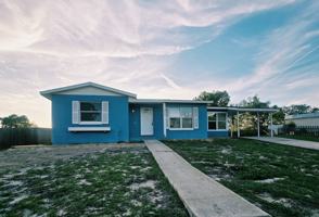 featured image of 513 Hollyhock Ln