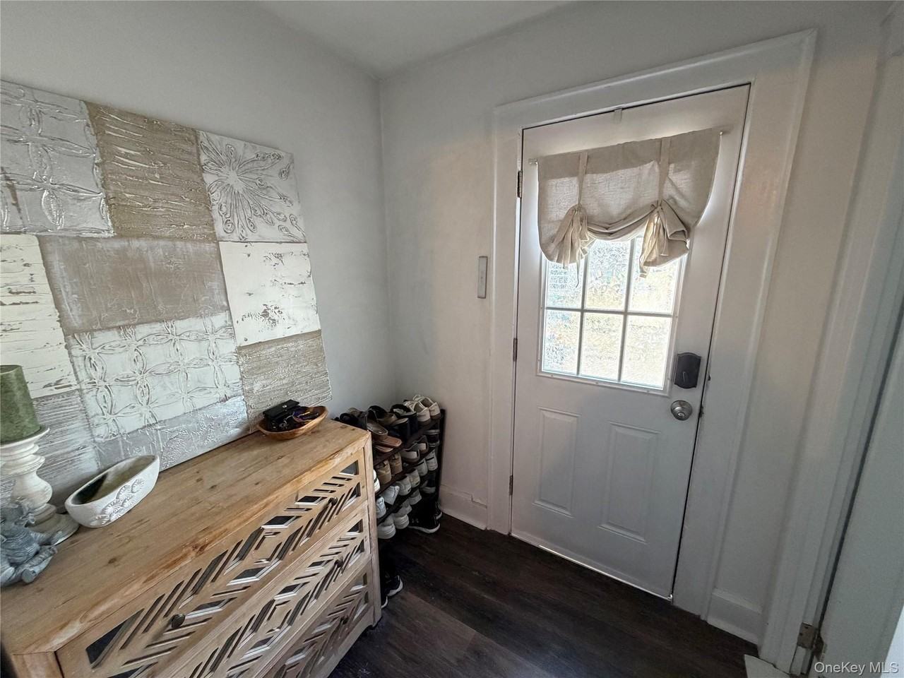 31 Minetta Ct - Photo 2 of 8