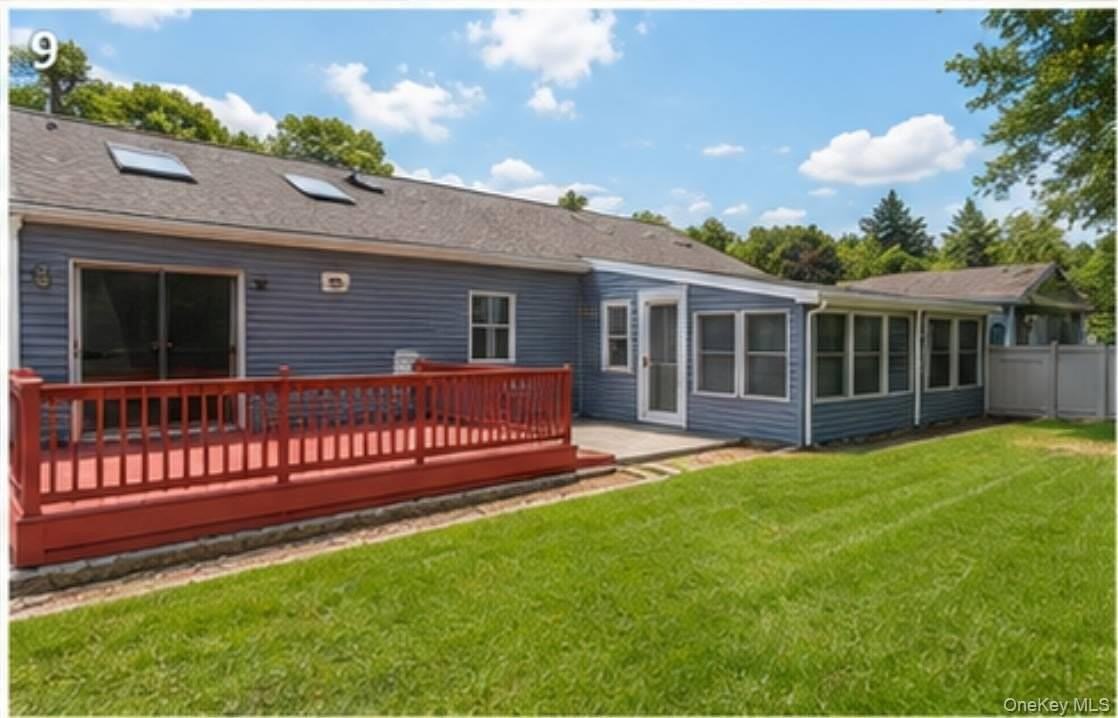 133 Royal Ave - Photo 2 of 16