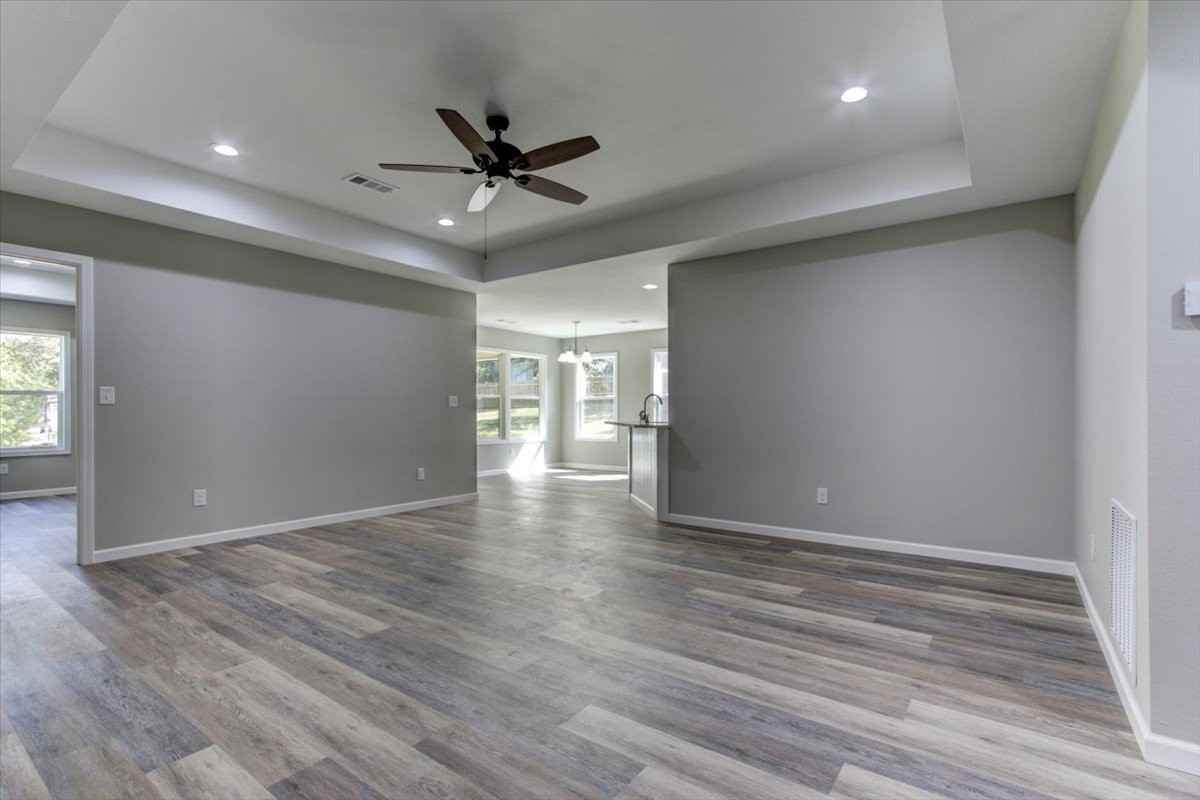 205 Elysian Hills Dr - Photo 3 of 25
