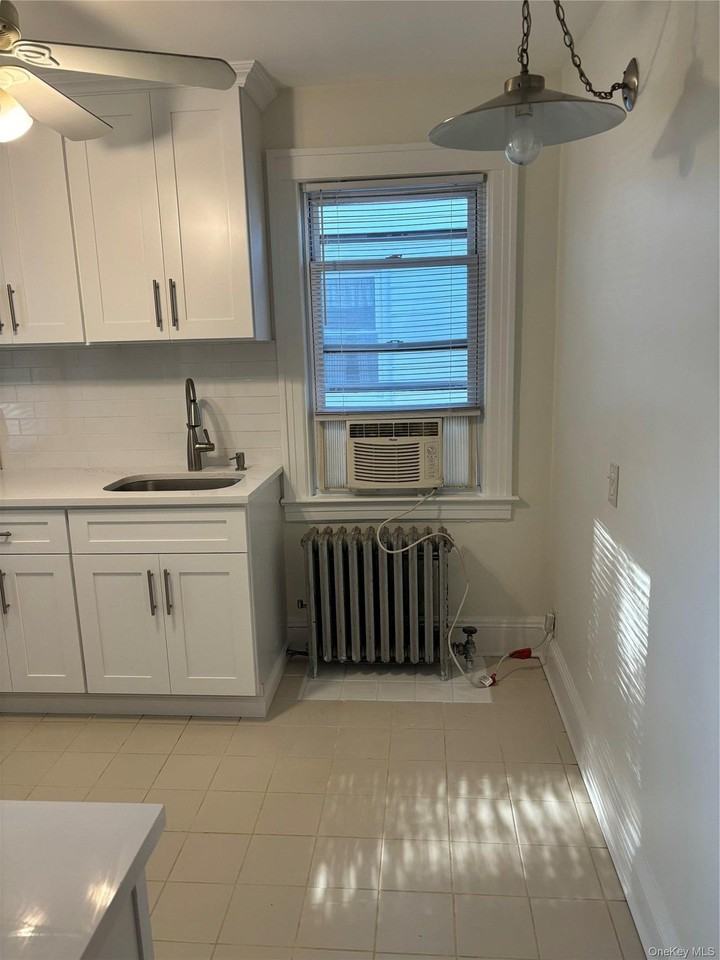 181 Violet Ave #2 - Photo 2 of 16