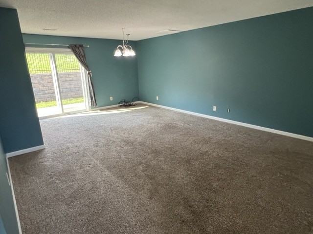 2119 Silverbrook Dr - Photo 6 of 19