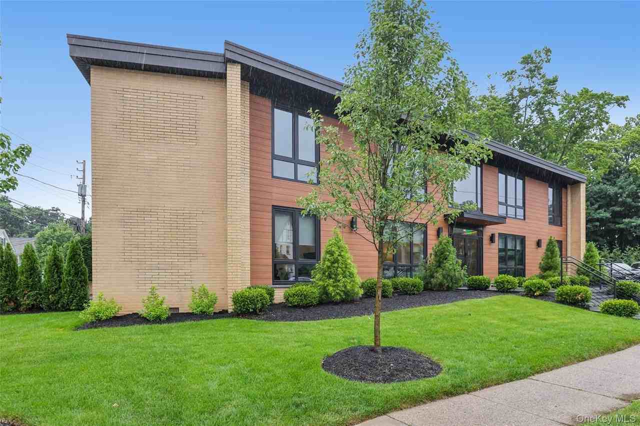 325 Manville Rd #102 - Photo 4 of 43