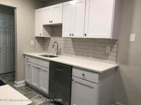 149 Amberly Dr #H - Photo 1 of 1