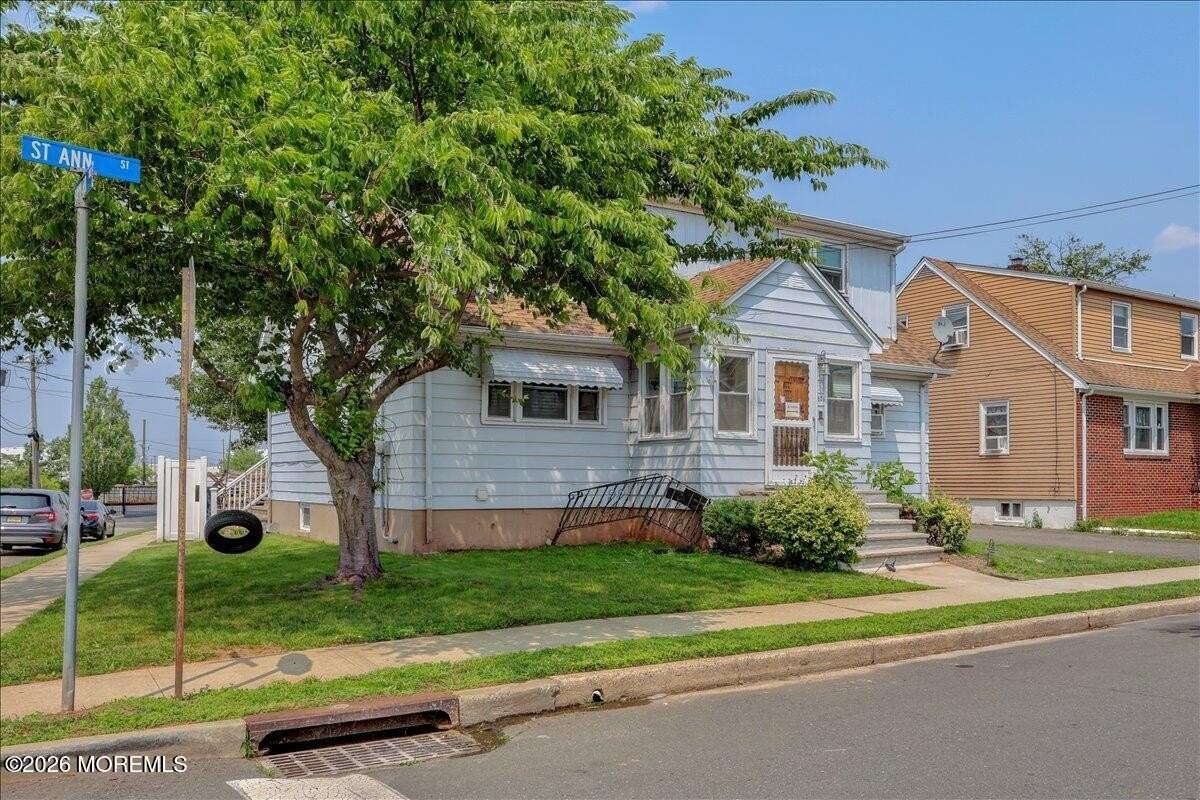 52 Saint Ann St #2ndFL - Photo 4 of 26