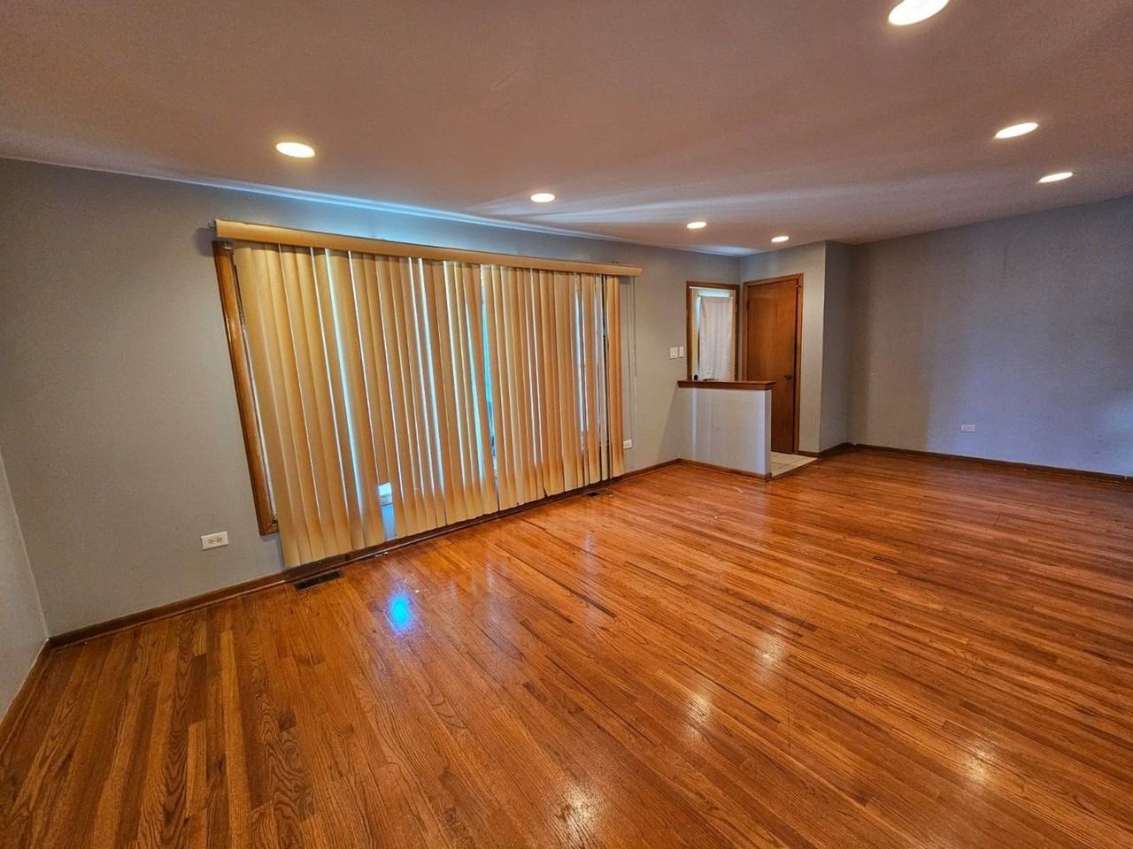 18019 Ravisloe Ter - Photo 2 of 18