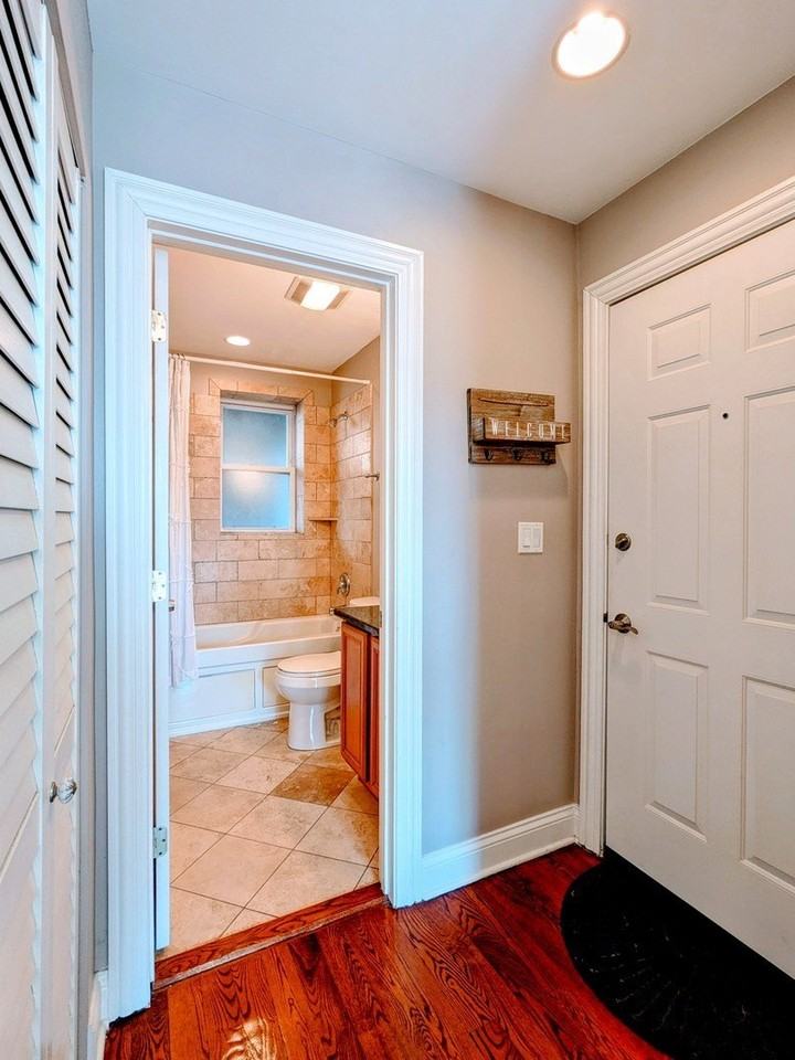6146 N Ravenswood Ave #3E - Photo 6 of 17