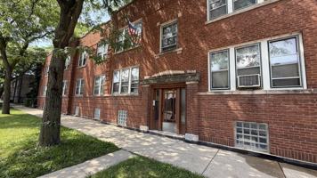 featured image of 5304 W Potomac Ave #1