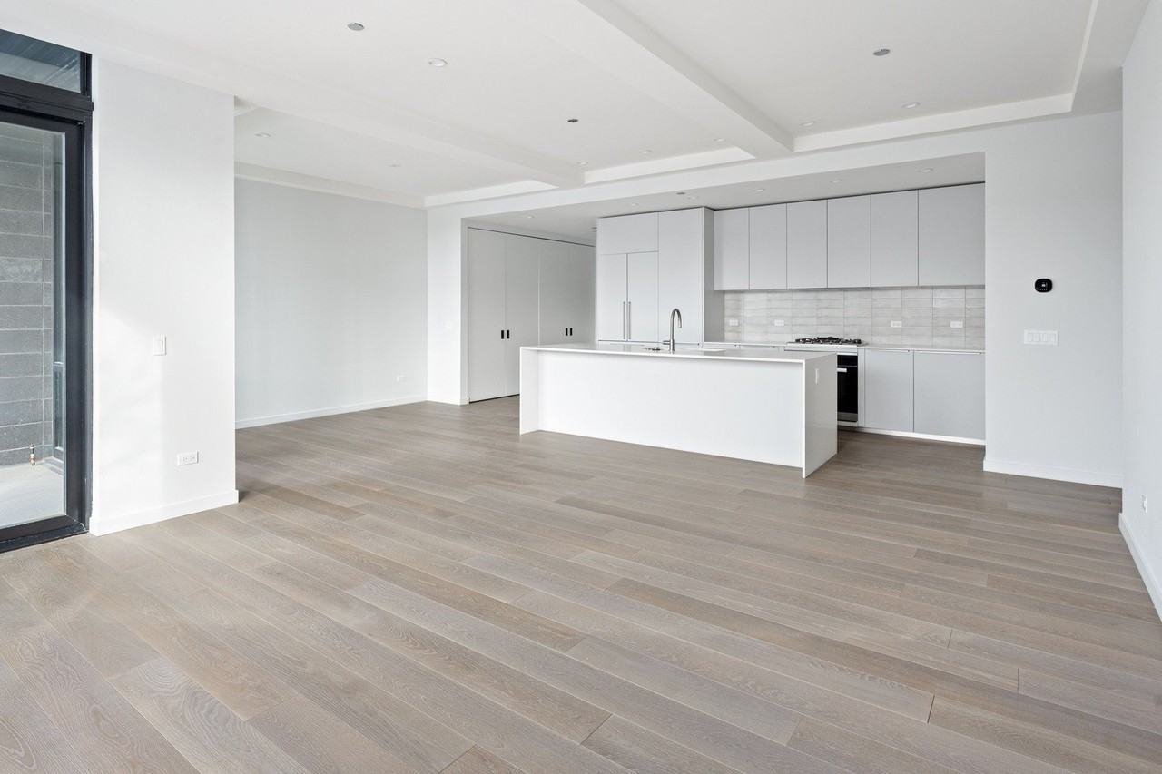 15 N Elizabeth St #201 - Photo 7 of 13