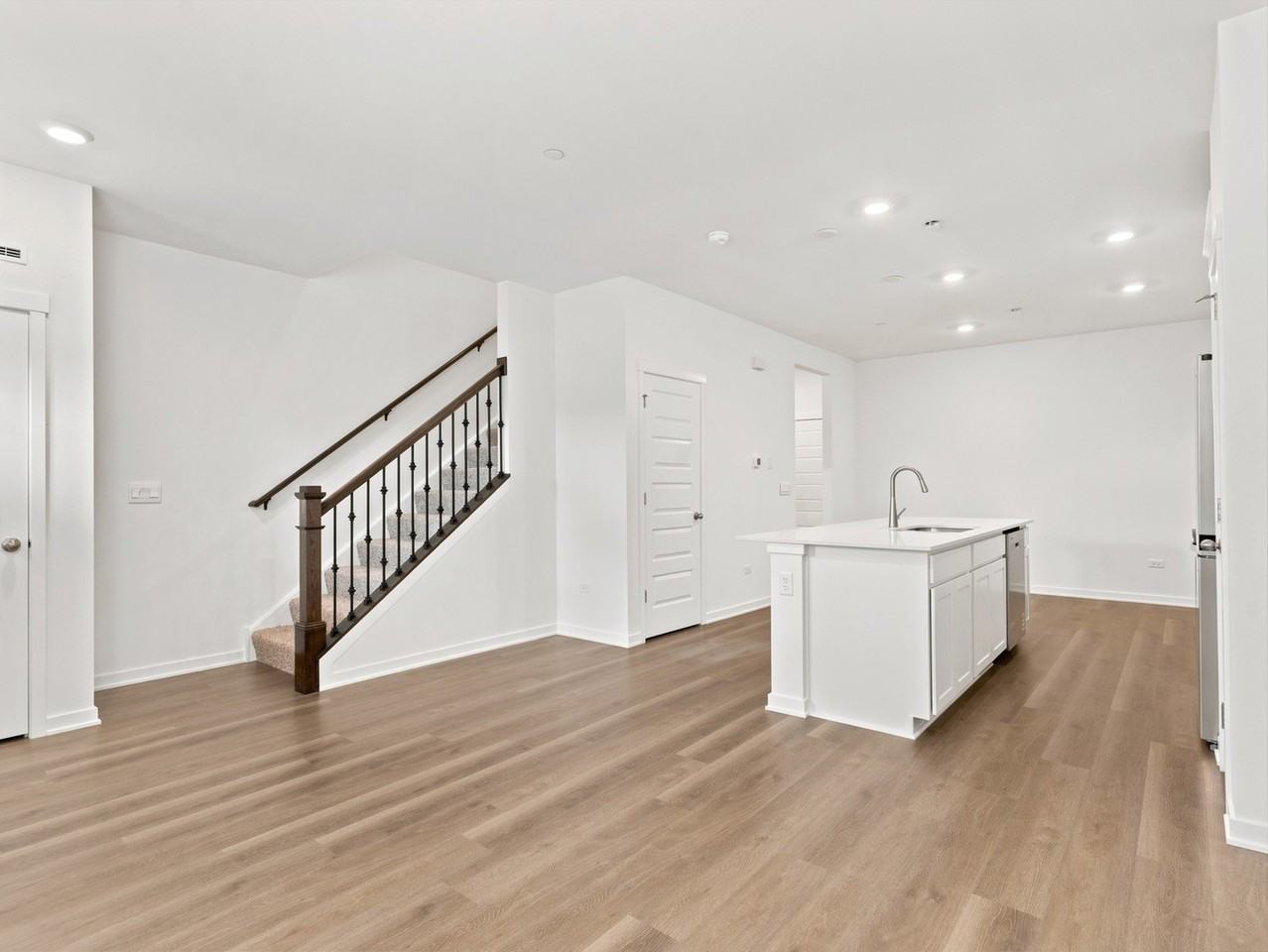 2255 Riesling Rd - Photo 5 of 17