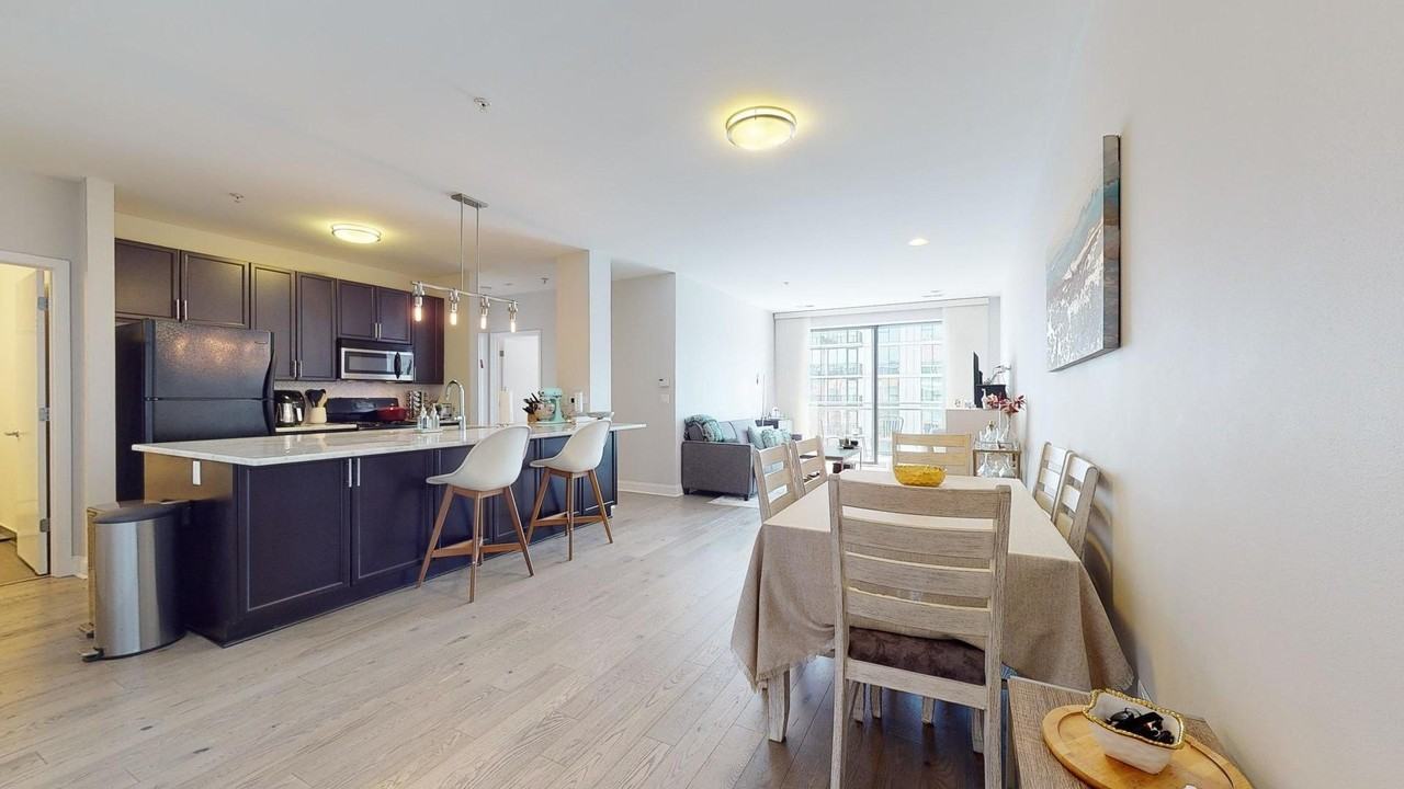 1720 Oak Ave #703 - Photo 2 of 12
