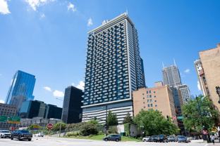 235 W Van Buren St #2915 - Photo 1 of 1