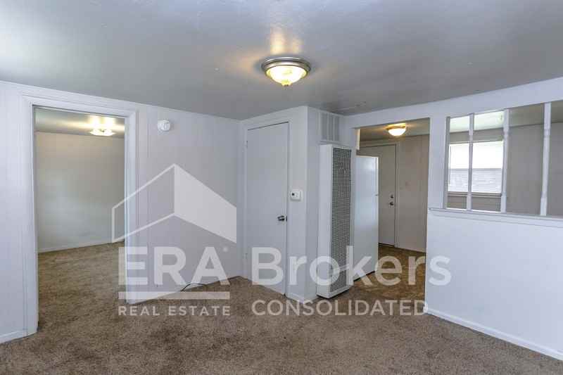 404A Hill St #A - Photo 3 of 14