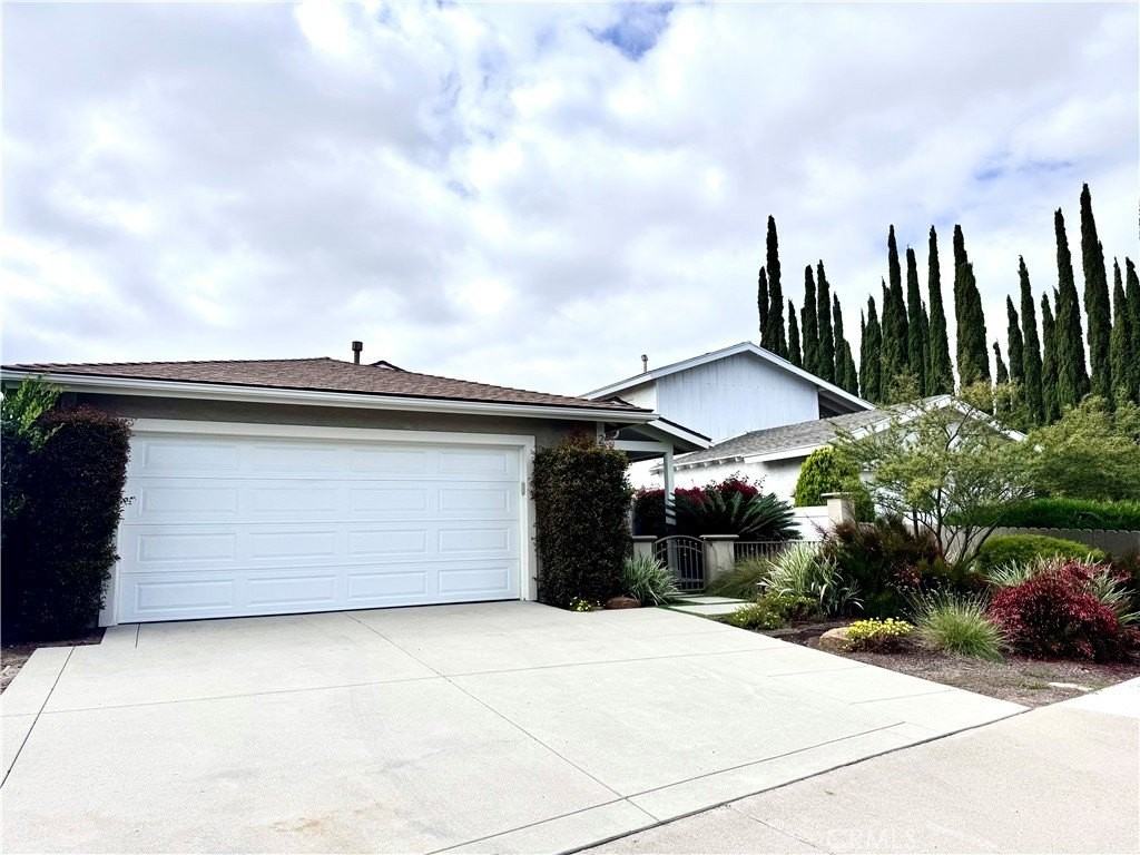 27651 Soltero - Photo 2 of 31