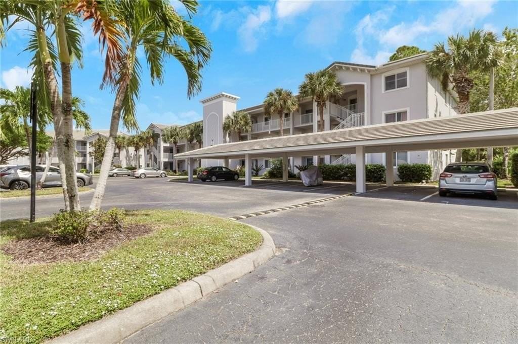 7823 Regal Heron Cir #105