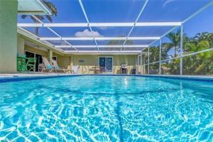 featured image of 9834 Delaware St