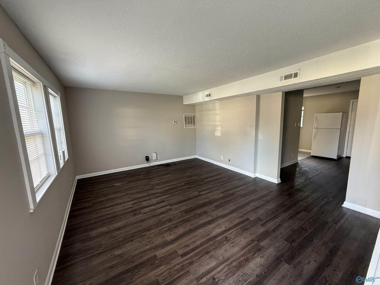 3408 Glen Park Dr Nw - Photo 2 of 11