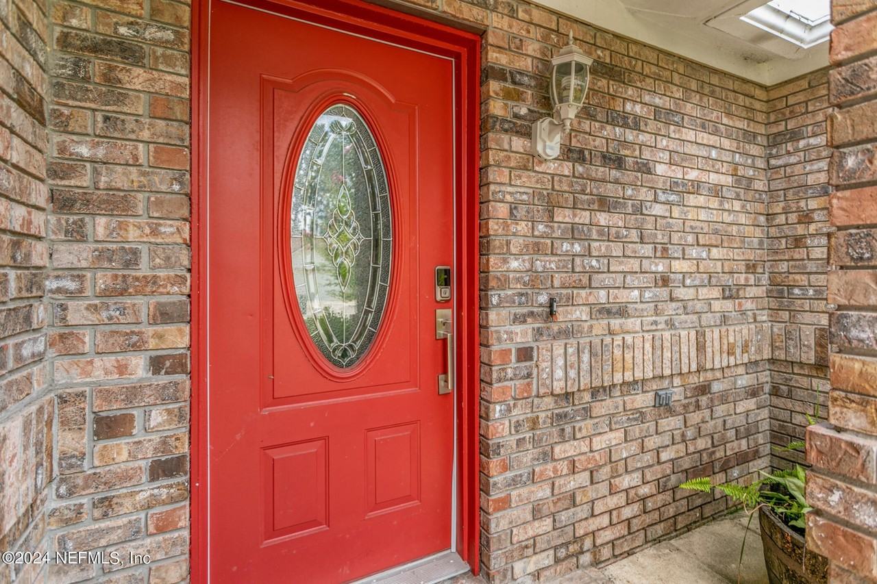8621 Goodbys Trace Dr - Photo 6 of 46