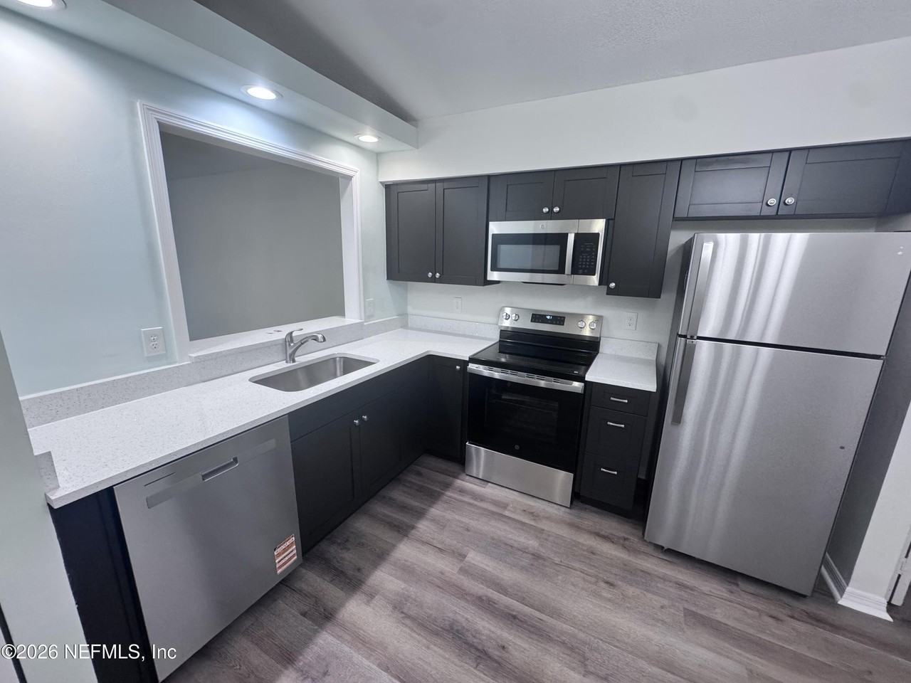8357 Argyle Corners Ct - Photo 4 of 18