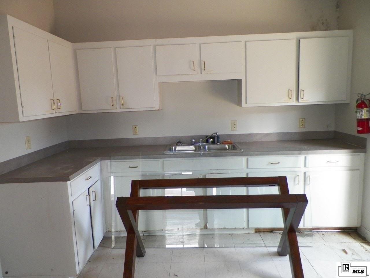 2424 Old Sterlington Rd - Photo 6 of 36