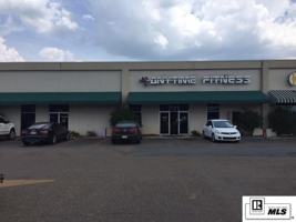featured image of 1130 Oliver Rd