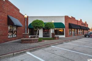 featured image of 1821 Avenue Of America